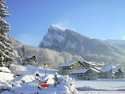 Samoens Appartement Proche Du Centre Apartment