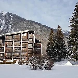 Apartment Les Iris -, Samoens